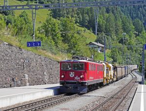 HauteSavoie - JOUR-4-rhaetian-railways-Haute-Savoie.jpg